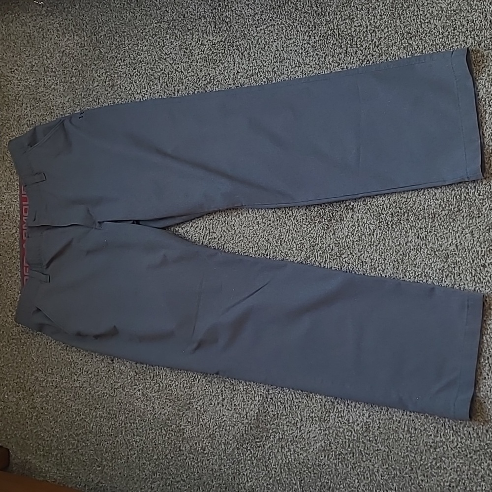 Under Armour golf pants
